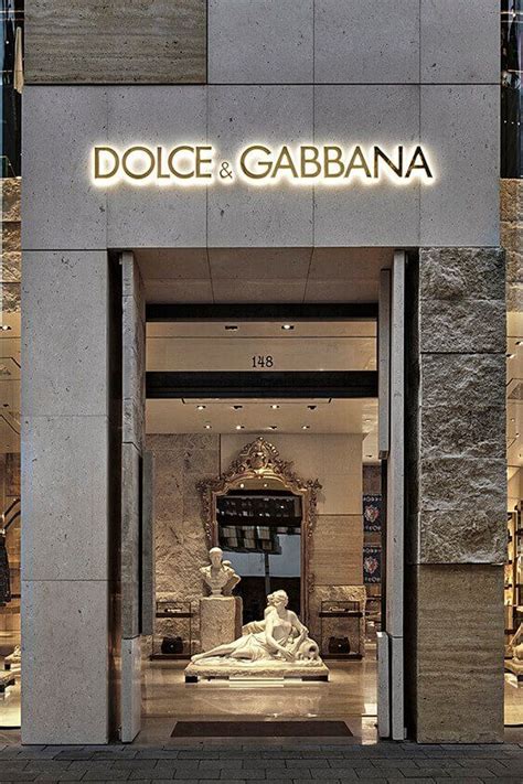 dolce & gabbana online.